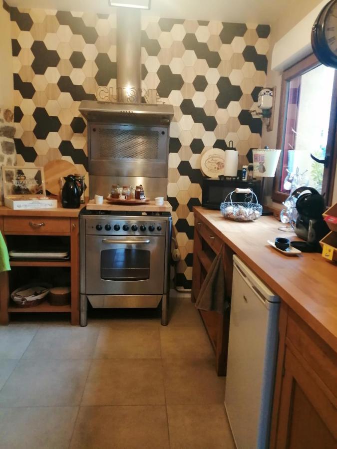 Le Douetaux Chambres D'Hotes La Baussaine Екстериор снимка
