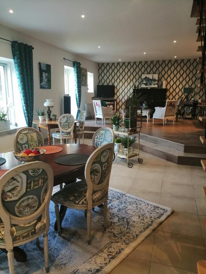 Le Douetaux Chambres D'Hotes La Baussaine Екстериор снимка